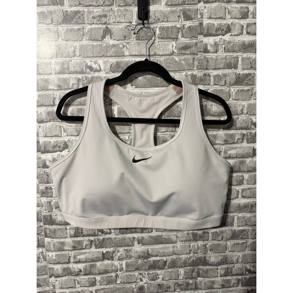 Women's Swoosh Padded Sports Bra